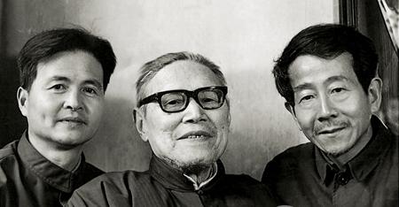 章祖安上世纪六十年代与陆维钊(中)及友人