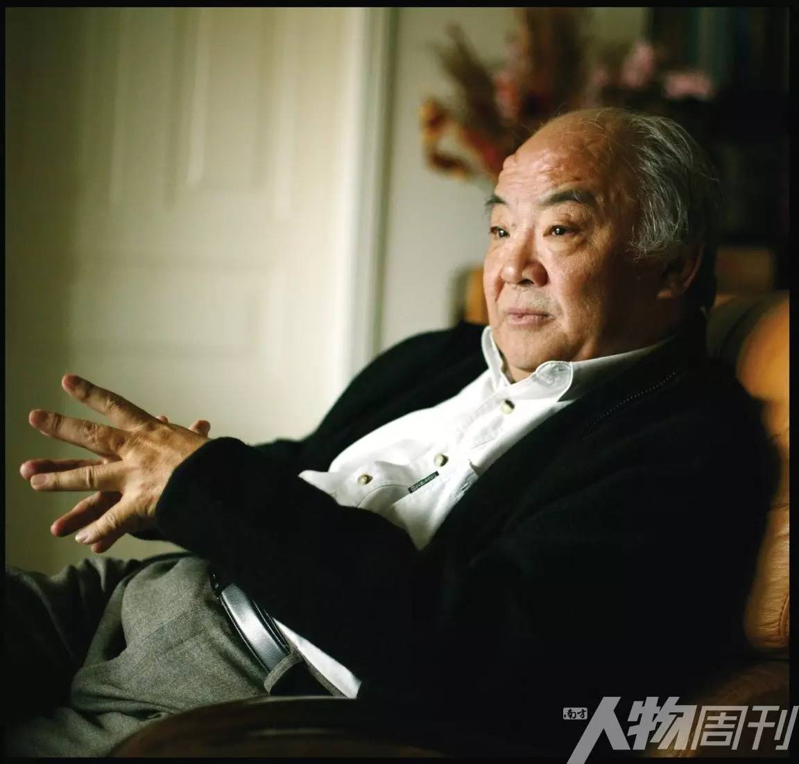 图 /姜晓明“我想为更年轻的一代留下记录，告诉他们，在2016年前后，有一个知识分子是这么认识问题的”